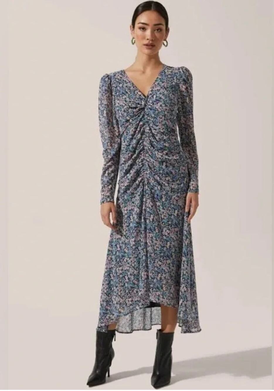 ASTR Floral Ruched Long Sleeve Midi Dress // L